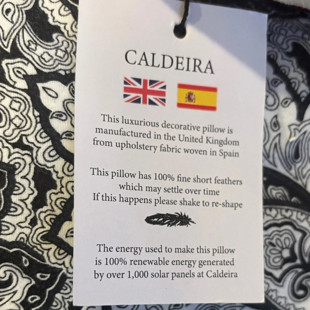 Caldeira Retrievier Labrador‎ Dogs Luxury Christmas Holiday Pillow